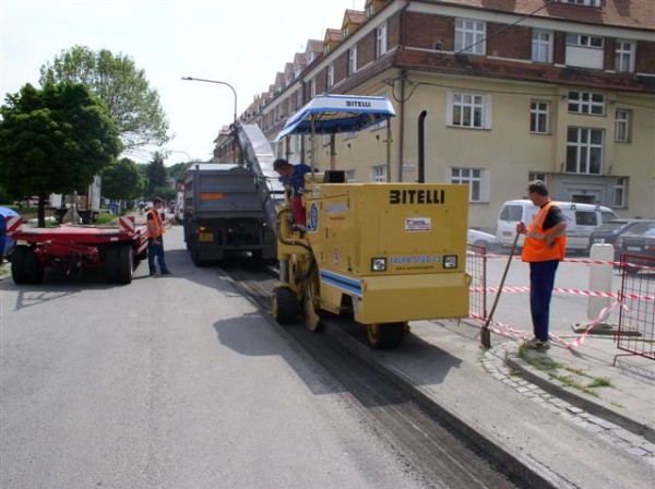 Půjčovna stavebních strojů