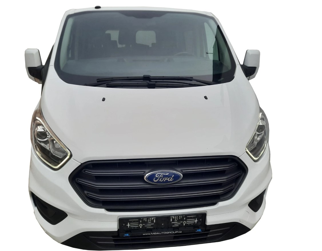 Autopůjčovna Ford Transit Custom L2H1 Olomouc