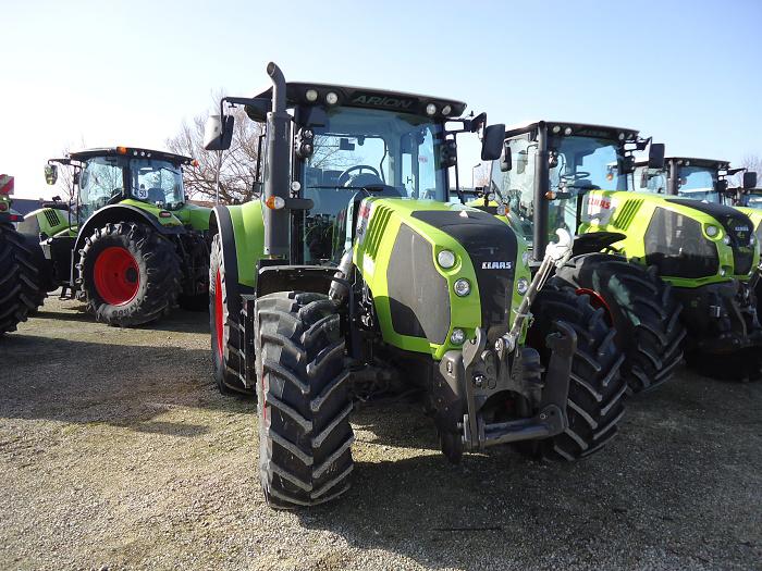 Kvalitní, mírně použité nebo předváděcí zemědělské stroje a mechanizaci se slevou až 30% zajišťuje AgriMachines SE