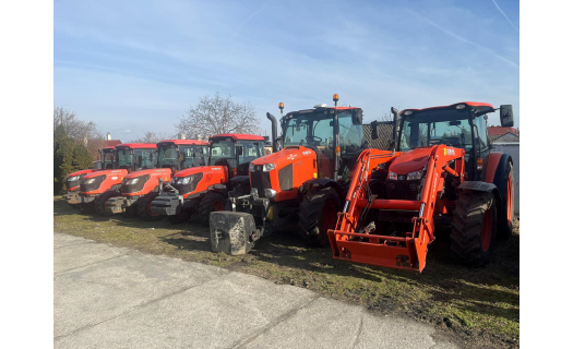 Vaše spolehlivé centrum pro traktory značek Kubota, Zetor, Šálek a Wisconsin