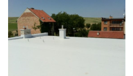 Hydroizolace rovných i šikmých střech izolačními PVC fóliemi Uherskohradišťsko