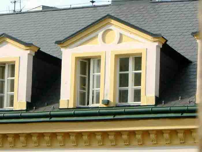 Opravy šikmých střech za pomocí široké řady pokrývačských materiálů
