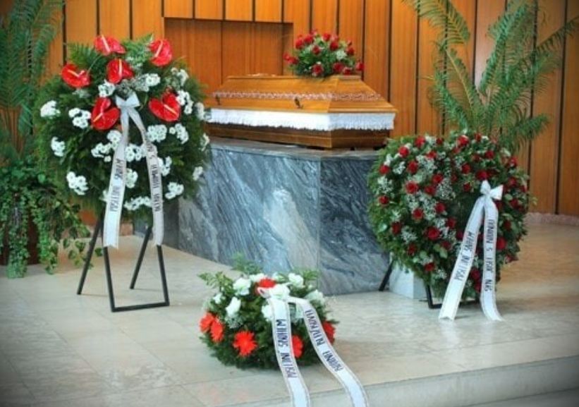 Zajištění pohřbů včetně květinové výzdoby Šternberk