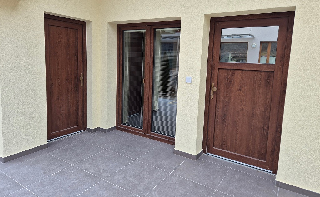 Kvalitní interiérové dveře za výhodnou cenu - plastové dveře a obložkové zárubně Zlomek, Erkado do bytu, staršího domu, novostavby