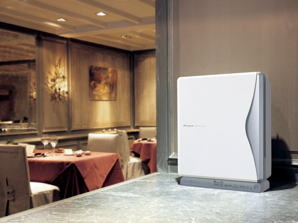 Čistička vzduchu s technologií Streamer a Ururu -  dokonalá rovnováha vlhkosti ve vaší domácnosti