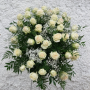 Smuteční kytice, věnce, rakve i urny – kompletní pohřební služby pro rozloučení s blízkými