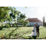 Pořádání svateb na míru – stylová stodola, nádherné dekorace i zajištění cateringu