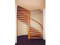 Výroba schodiště-rovné i točité schody ze dřeva