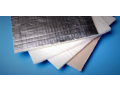 Laminieren der Vliesmatten, Beschichtung von Oberflächen der Glasfasermatten mit der Aluminiumfolie, Tschechien