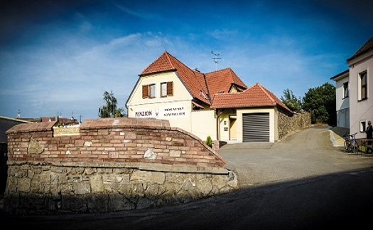 Komfortní ubytování v penzionu v oblasti Valtic a Pálavy - penzion a vinný sklep Moravský Sommelier