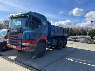 Nákladní vůz Scania k přepravě zeminy, suti, stavebnin