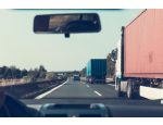 Spolehlivá nákladní přeprava zásilek po silnici i železnici, služby LTL, FTL