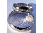 Zlaté snubní prsteny se zirkonem či briliantem, briliantové zásnubní prstýnky