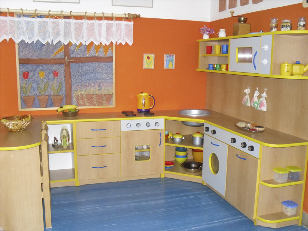 Nábytek-Bobík Plus s.r.o. - dětské kuchyňky na míru pro školky