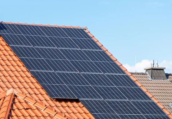 Využití solární energie na klíč společnosti Unifin - Klima s.r.o. se sídlem v Hradci Králové